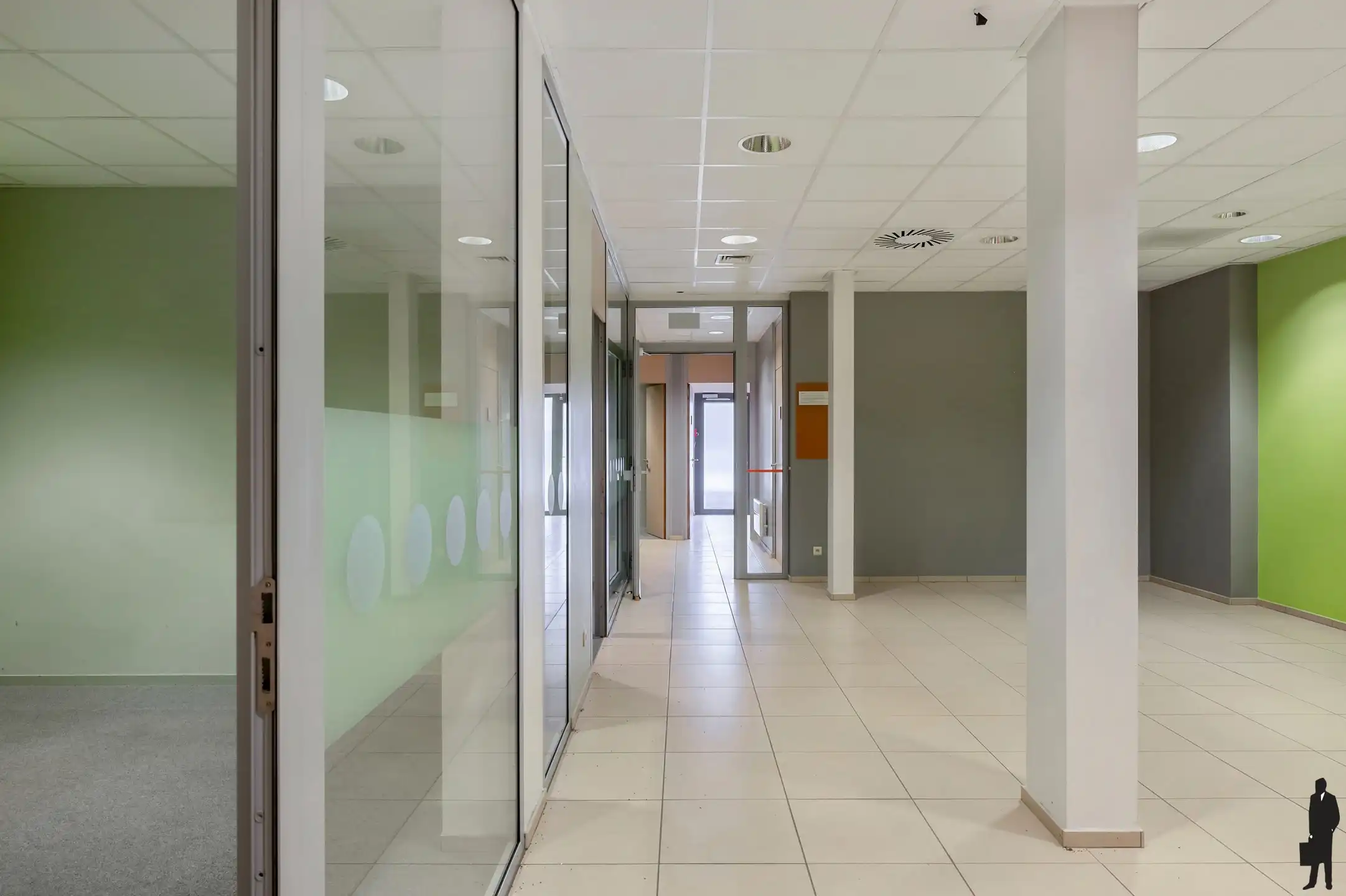  Commercieel Gelijkvloers in het Hart van Westmalle  foto 22