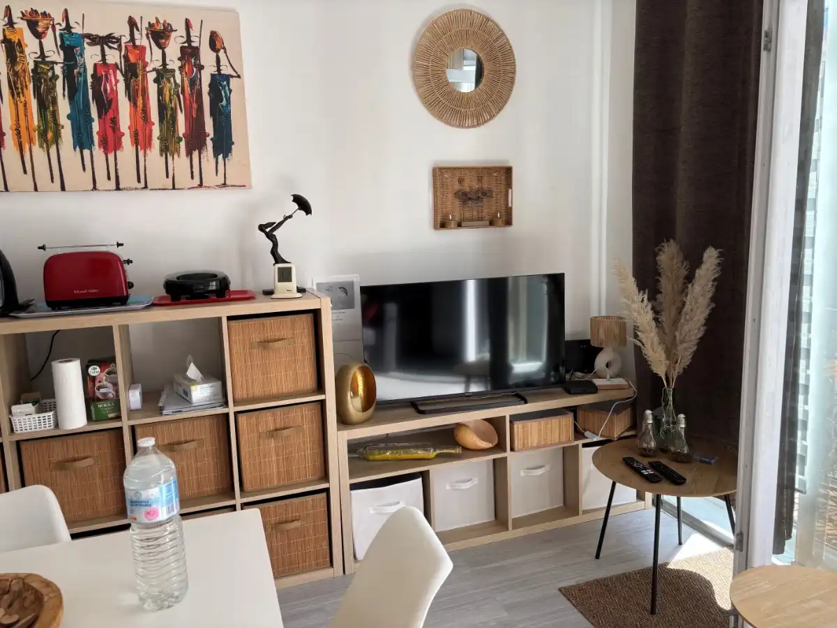 Instapklaar appartement nabij de Belle Epoque-wijk in het centrum van Blankenberge foto 3