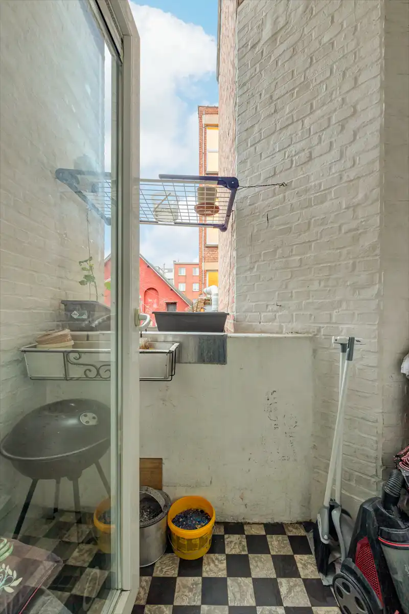 Vergund en gerenoveerd opbrengsteigendom bestaande uit 3 app foto 20