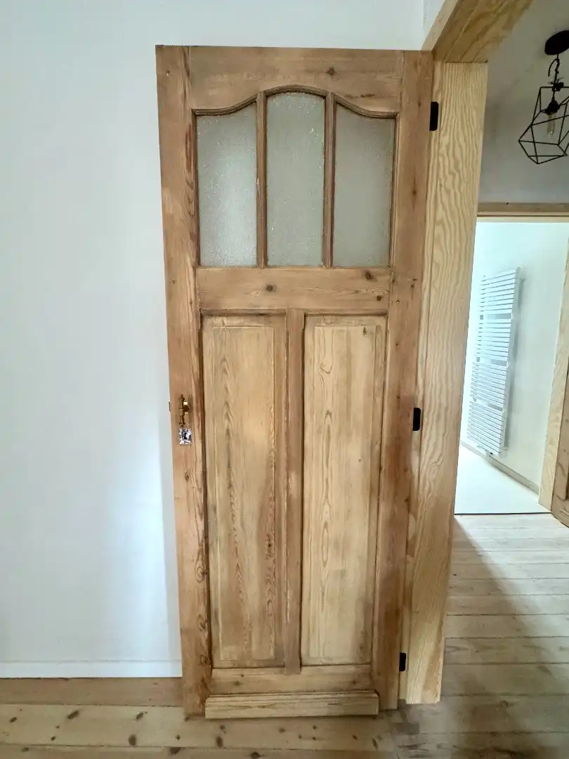 GERENOVEERDE WONING MET 4 SLPKS, 2 BADKAMERS, TUIN EN HUURGARAGE foto 23