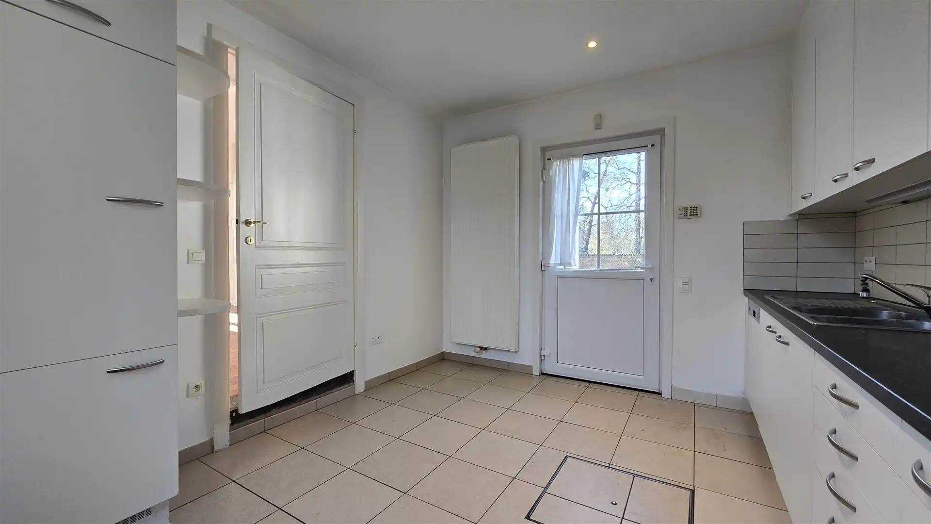 Prachtige, ruime villa met grote tuin te huur in Everberg foto 7