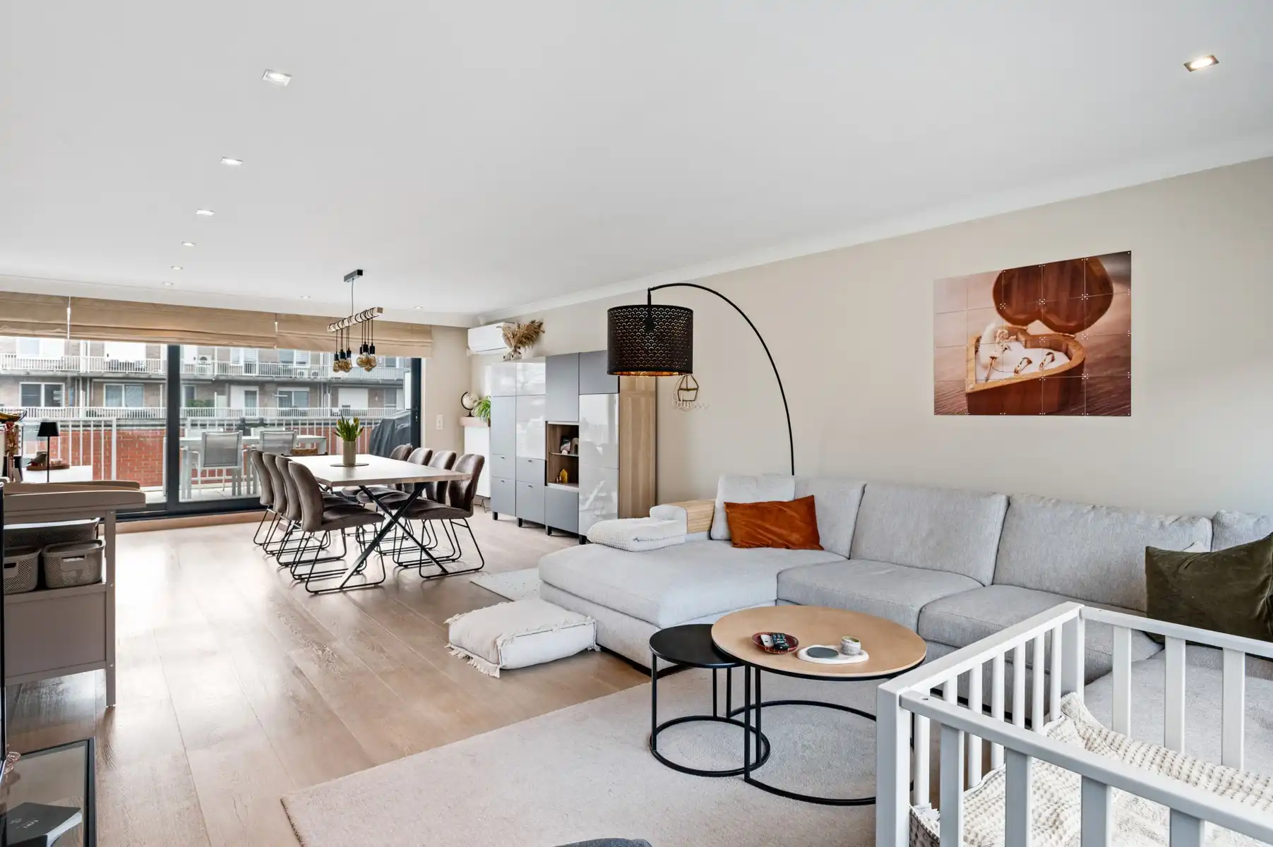 Energiezuinig en instapklaar wonen op uitstekende ligging foto 4