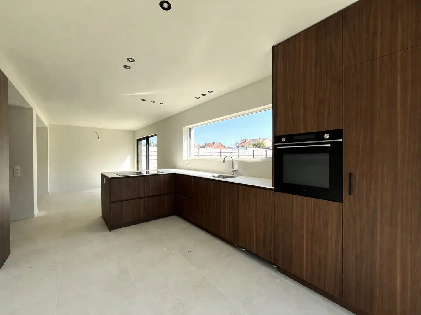 Ledegem – Volledig gerenoveerde halfopen woning met 3 slaapkamers en zonnige tuin foto 6
