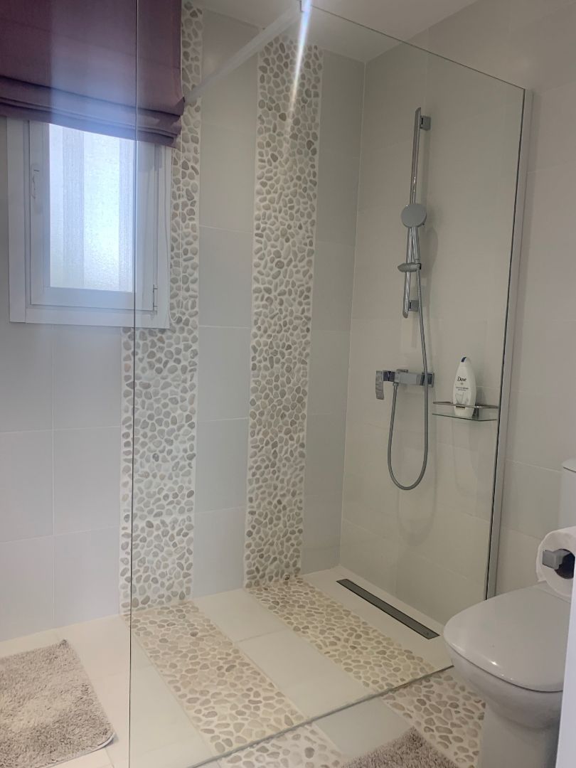 Gezellige duplex met zicht over de Nueva Andalucia vallei naar de Middellandse zee. foto 24