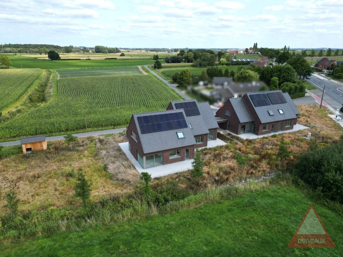 Geluwe - Nieuwbouwwoningen volledig instapklaar en energiezuinig foto {{pictureIndex}}