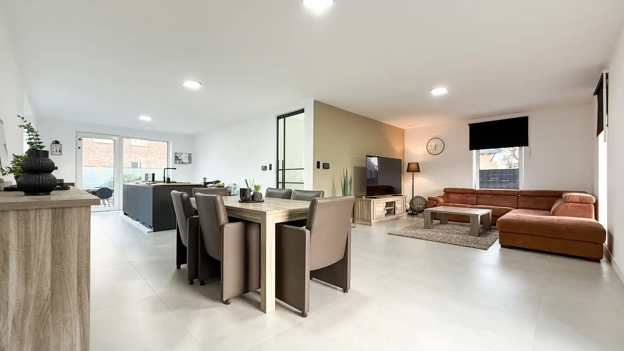 Open nieuwbouwwoning van 194m² met garage en E PEIL van -25! foto 6