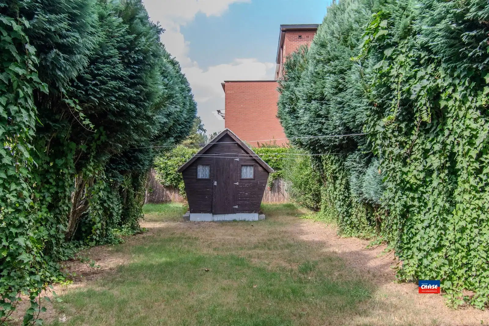 Deels te renoveren bel-étage met 3 slpks, garage + tuin foto 5