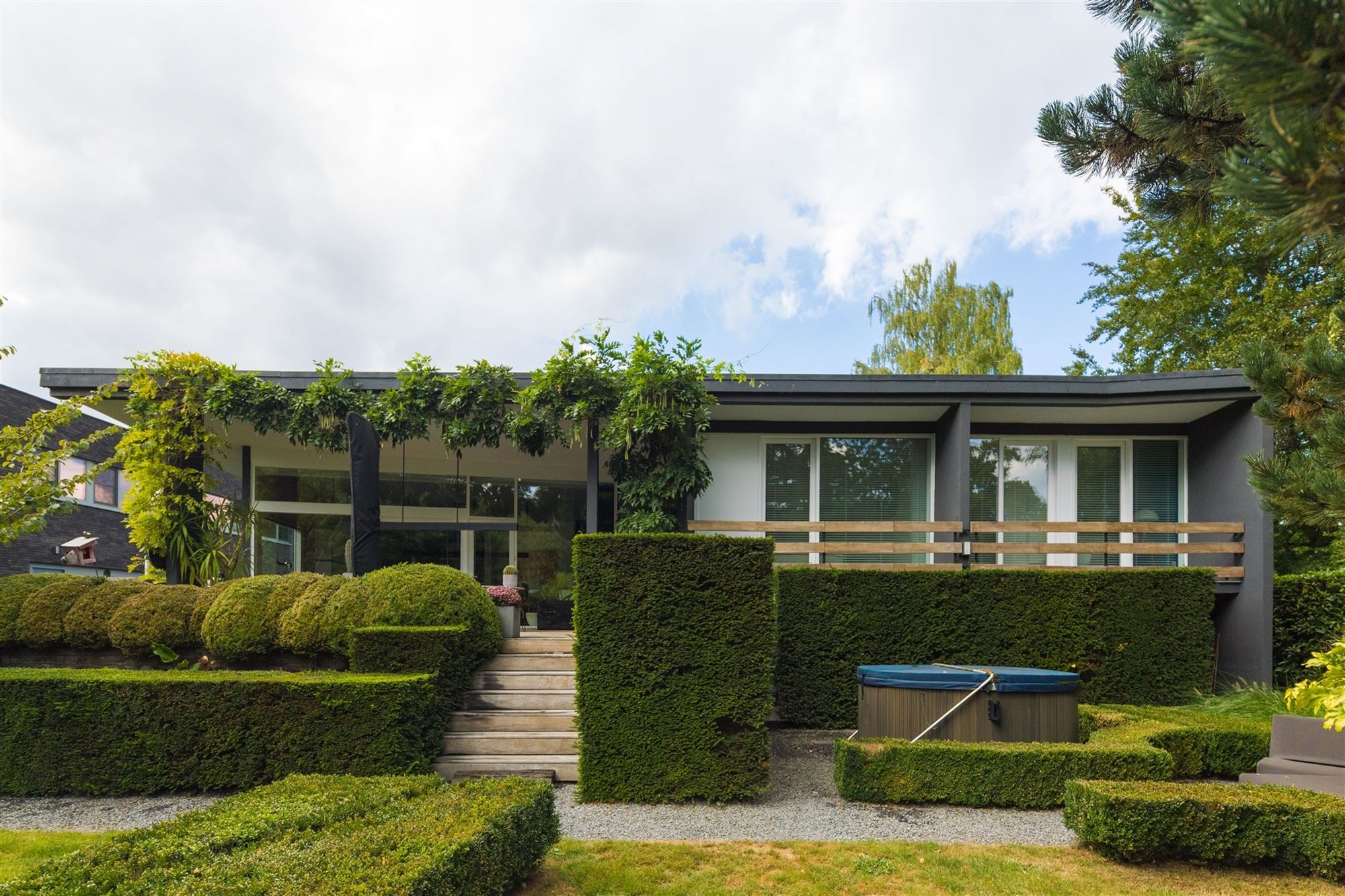 Sixtiesparel in het residentiële Koningshof foto 28