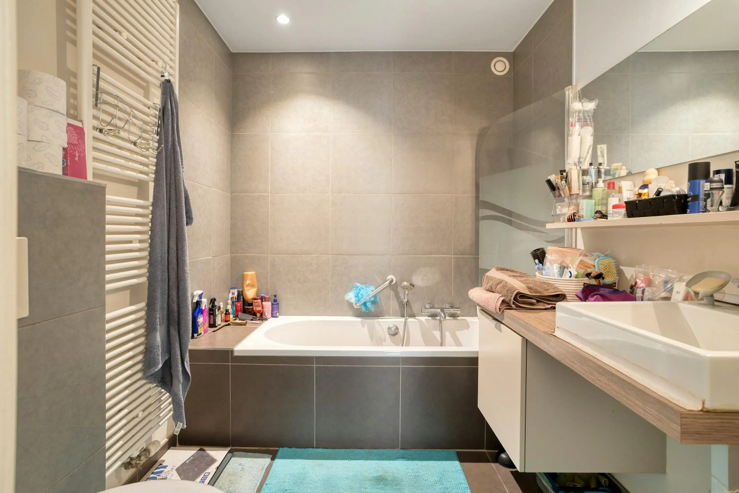 Ruim appartement met 2 grote terrassen en prachtig kanaalzicht foto 12