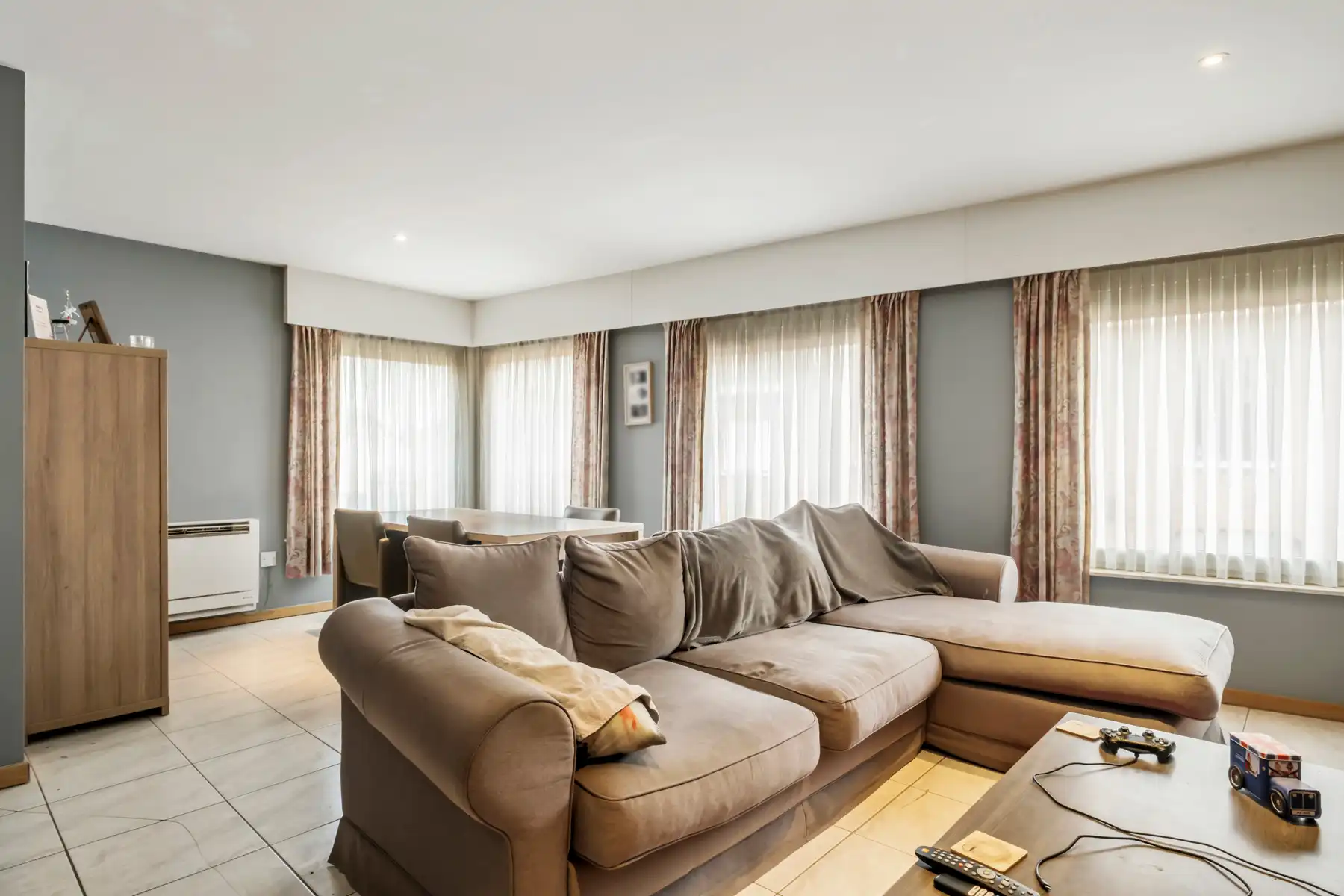 Ruim appartement rustig gelegen in Ruddervoorde Incl. garage foto 5