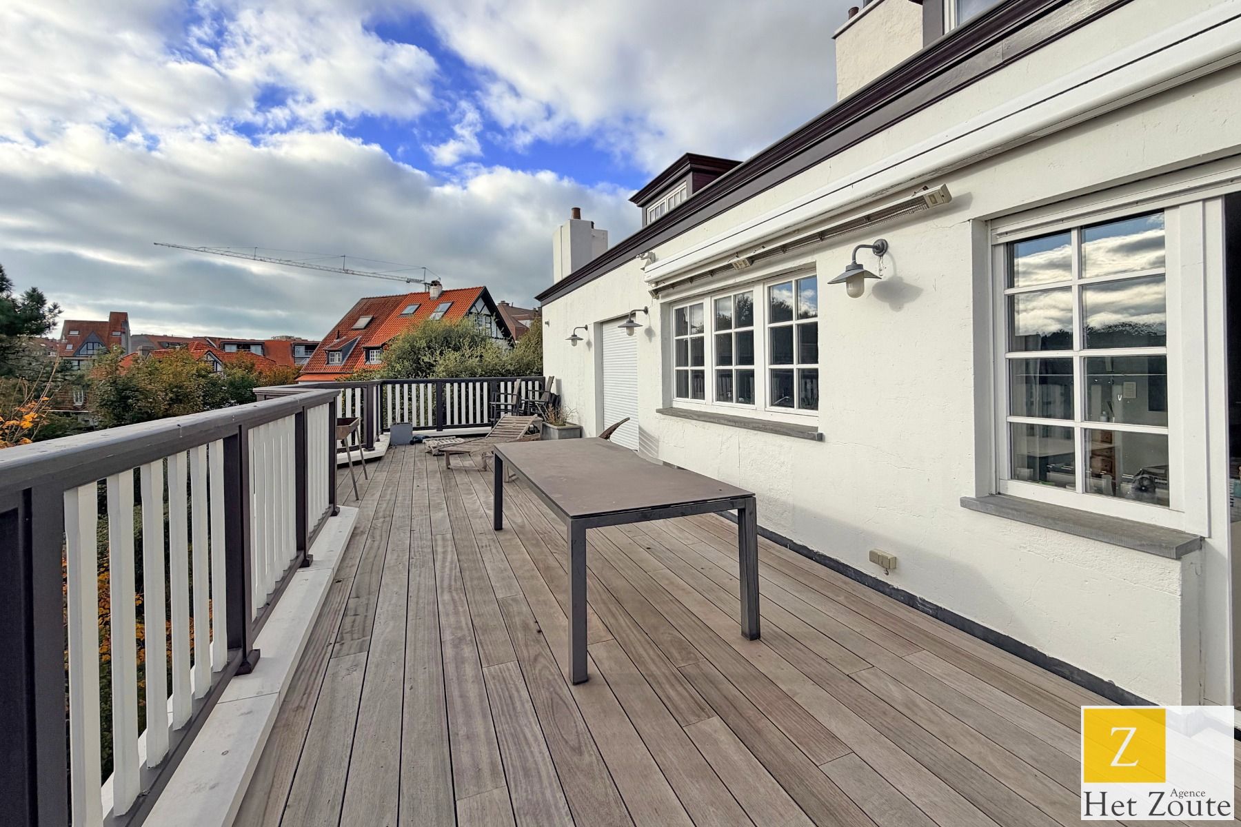 Gemeubeld karaktervol appartement op toplocatie - Het Zoute foto 3