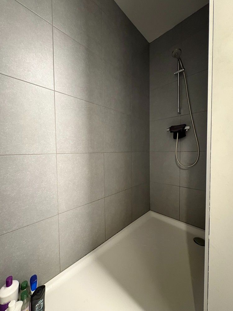 Dakappartement met 1 slaapkamer in het centrum van Hooglede foto 10