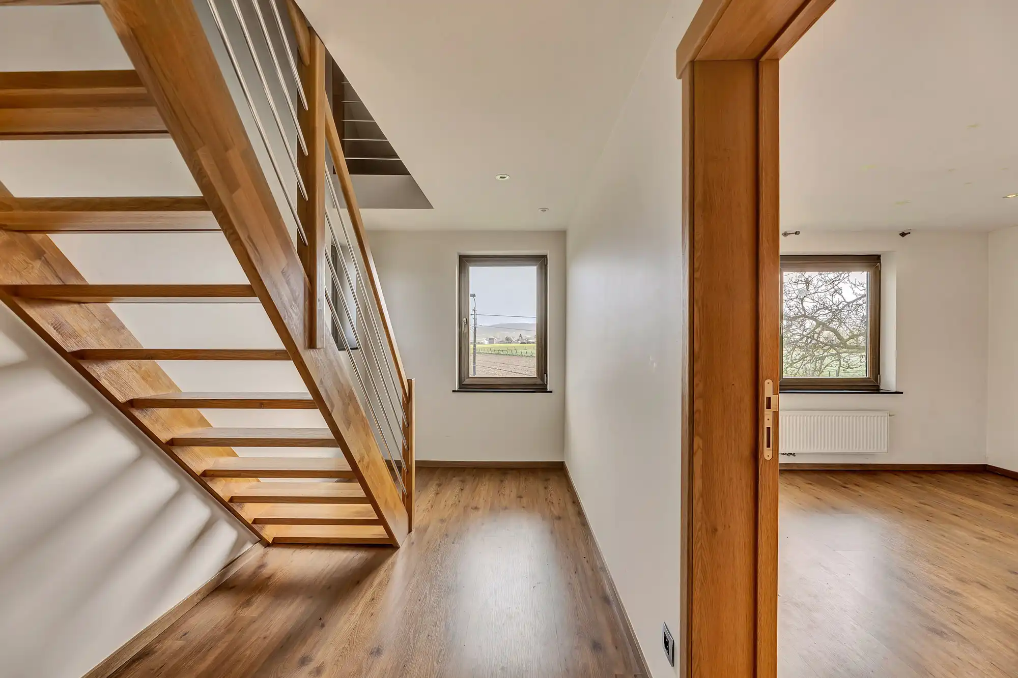 Zeer ruime woning met mogelijkheid zelfstandige activiteit foto 8