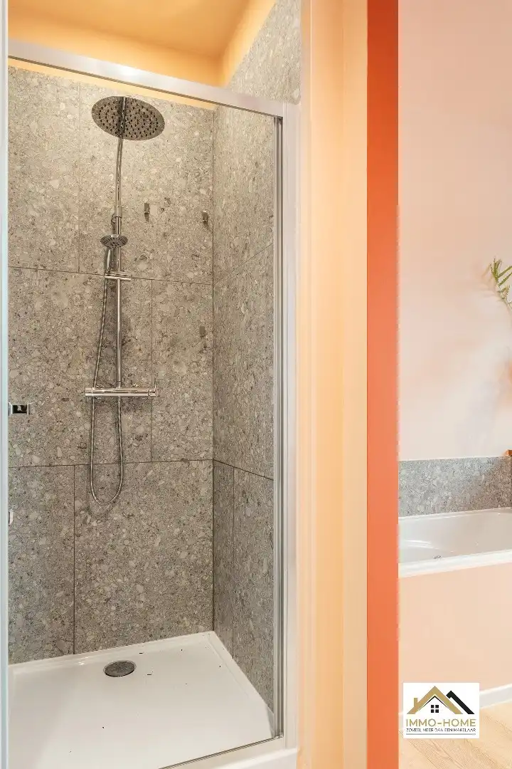 Instapklare woning met stadstuin foto 18