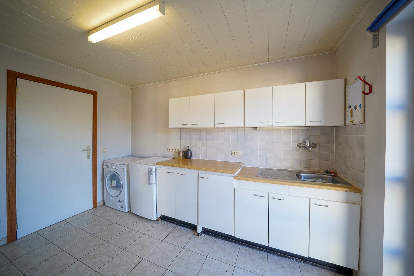 Ruime woning met garage en zonnige tuin tussen Oudenburg en Zandvoorde foto 10