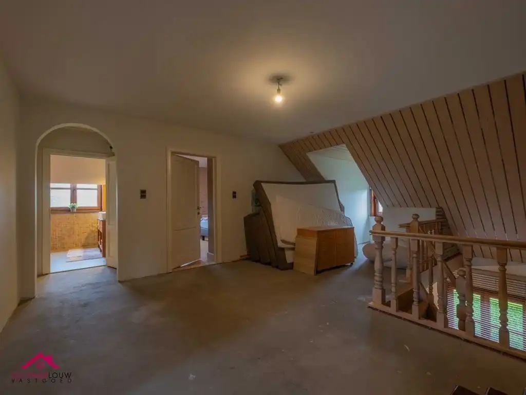 Charmante vrijstaande woning met sfeervol aangelegd terras foto 36
