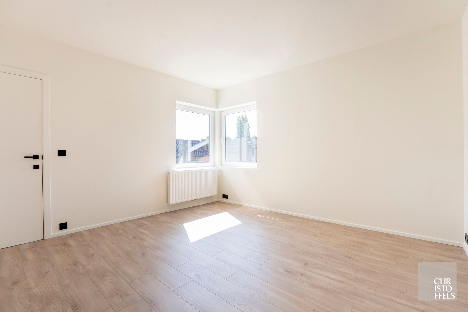 Gerenoveerde gezinswoning met tuin, op 5 min van Maastricht! foto 12