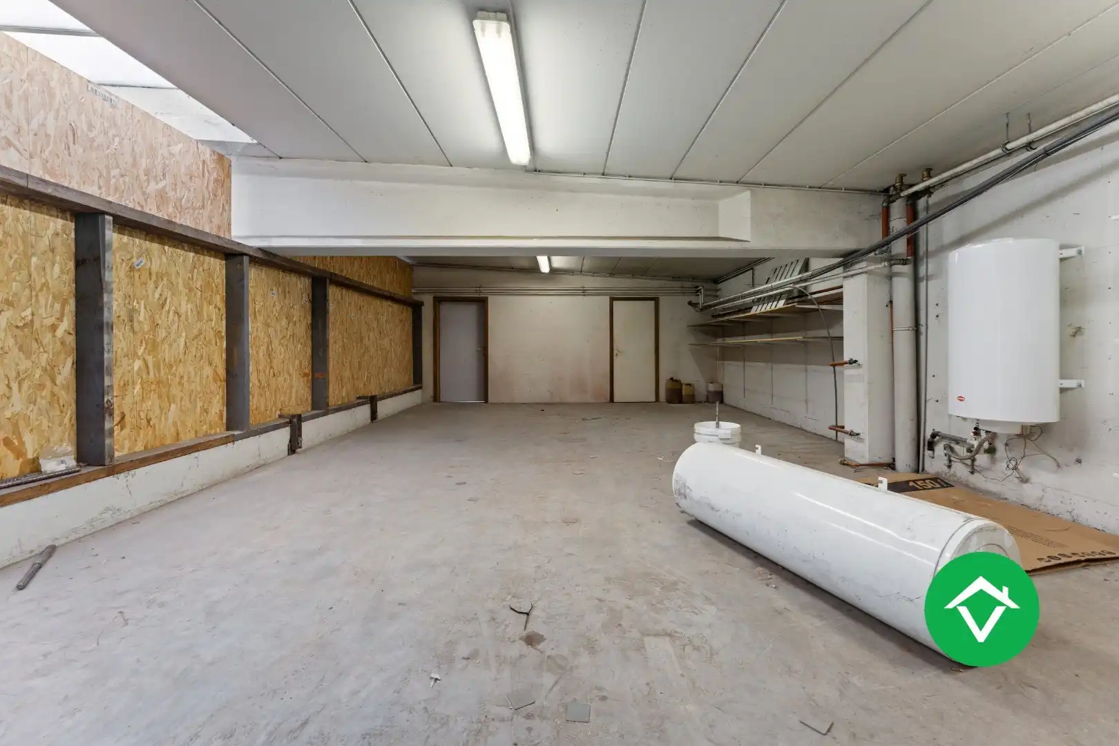 Bedrijfsgebouw met woonst te Ichtegem foto 16