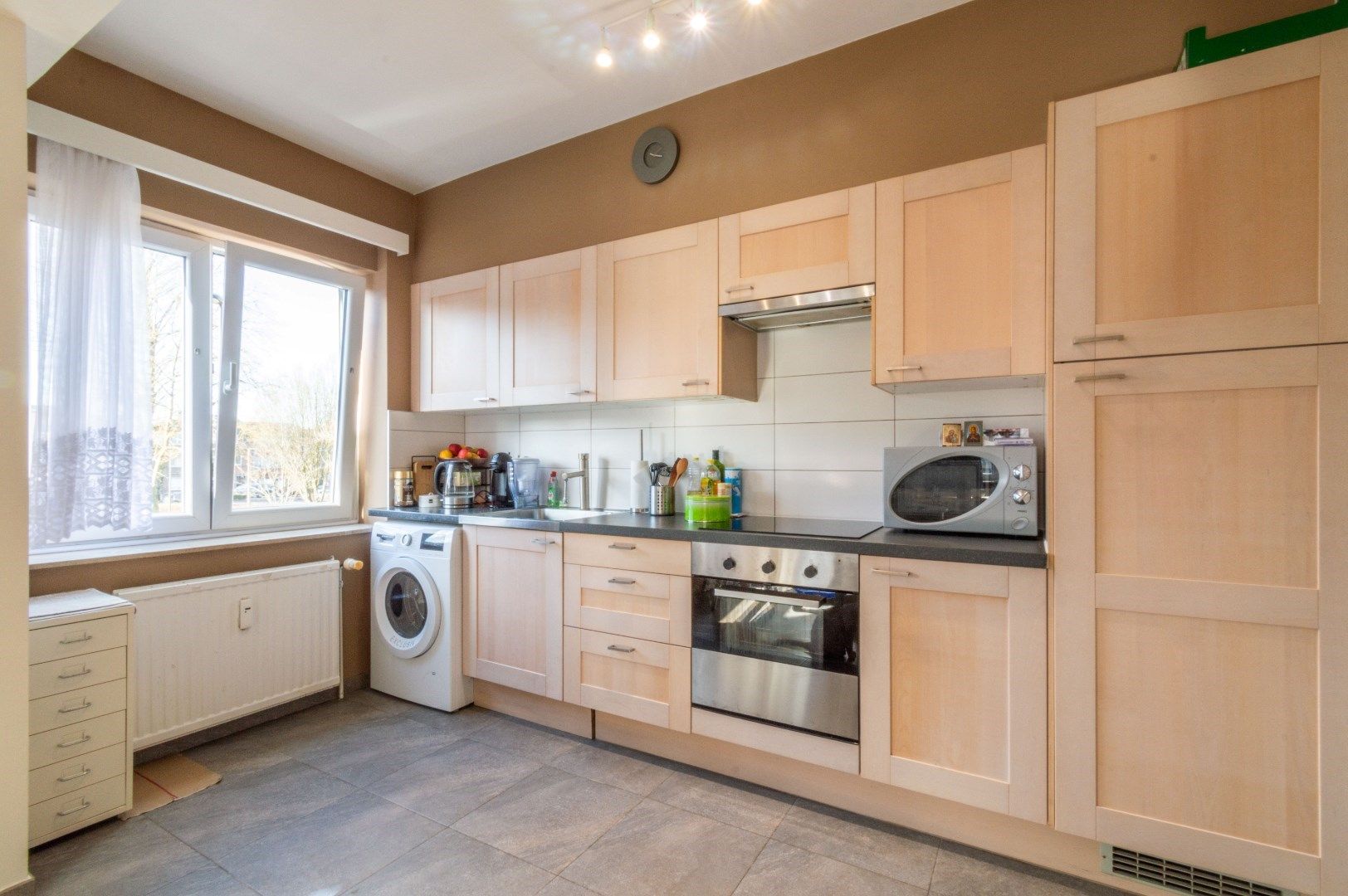 Instapklaar 1-slaapkamer appartement (EPC: B) ! foto 4