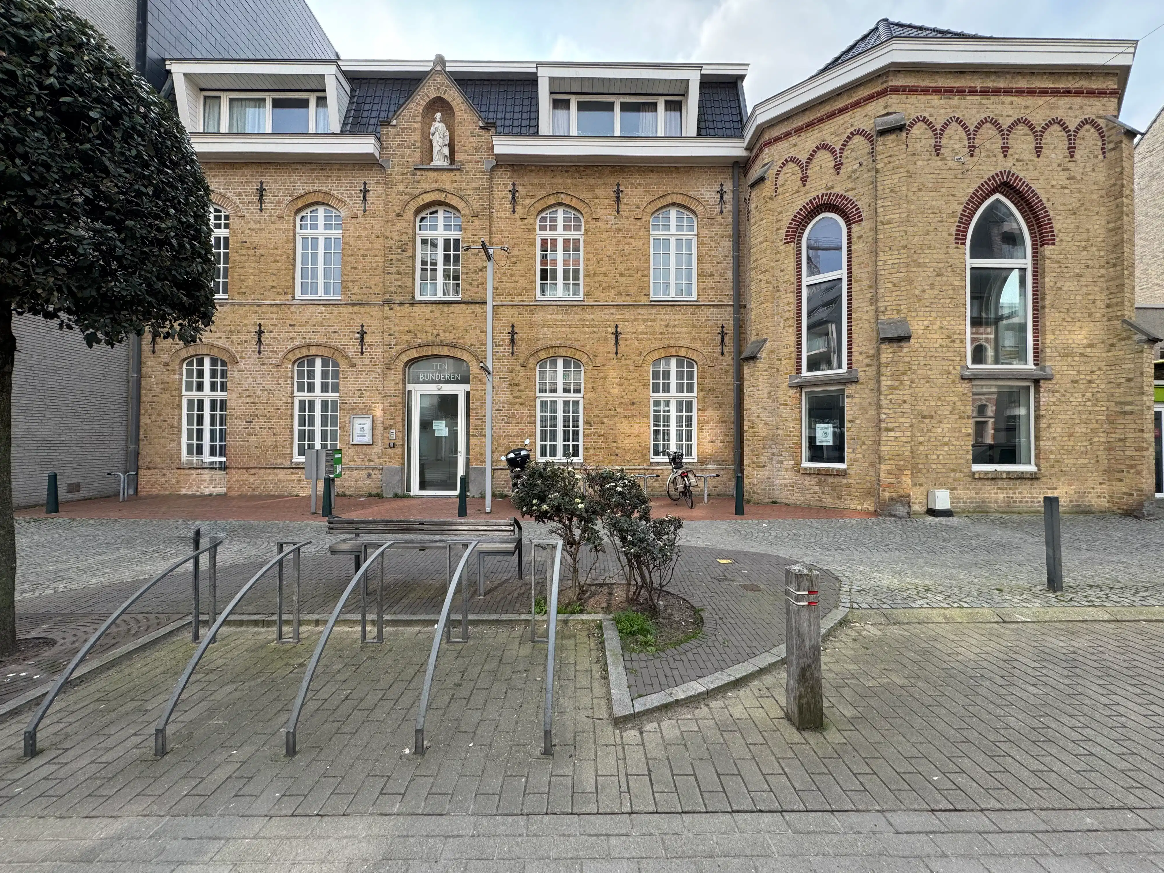 Instapklaar handelsgelijkvloers 250 m² Middelkerke foto 16