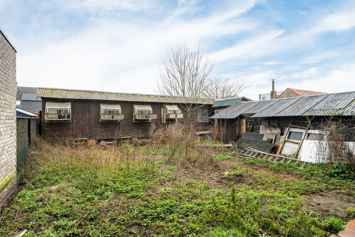 Op te frissen woning langsheen de Kriekmoerstraat te Eeklo! foto 9