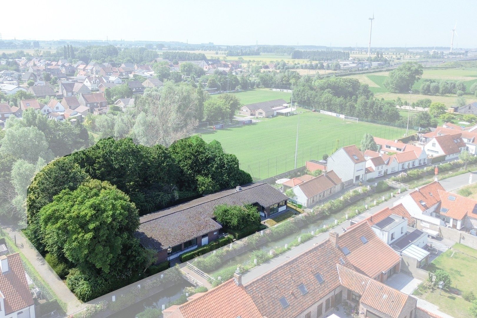 Voormalig dienstencentrum met ruime indeling en residentieel potentieel – Lissewege