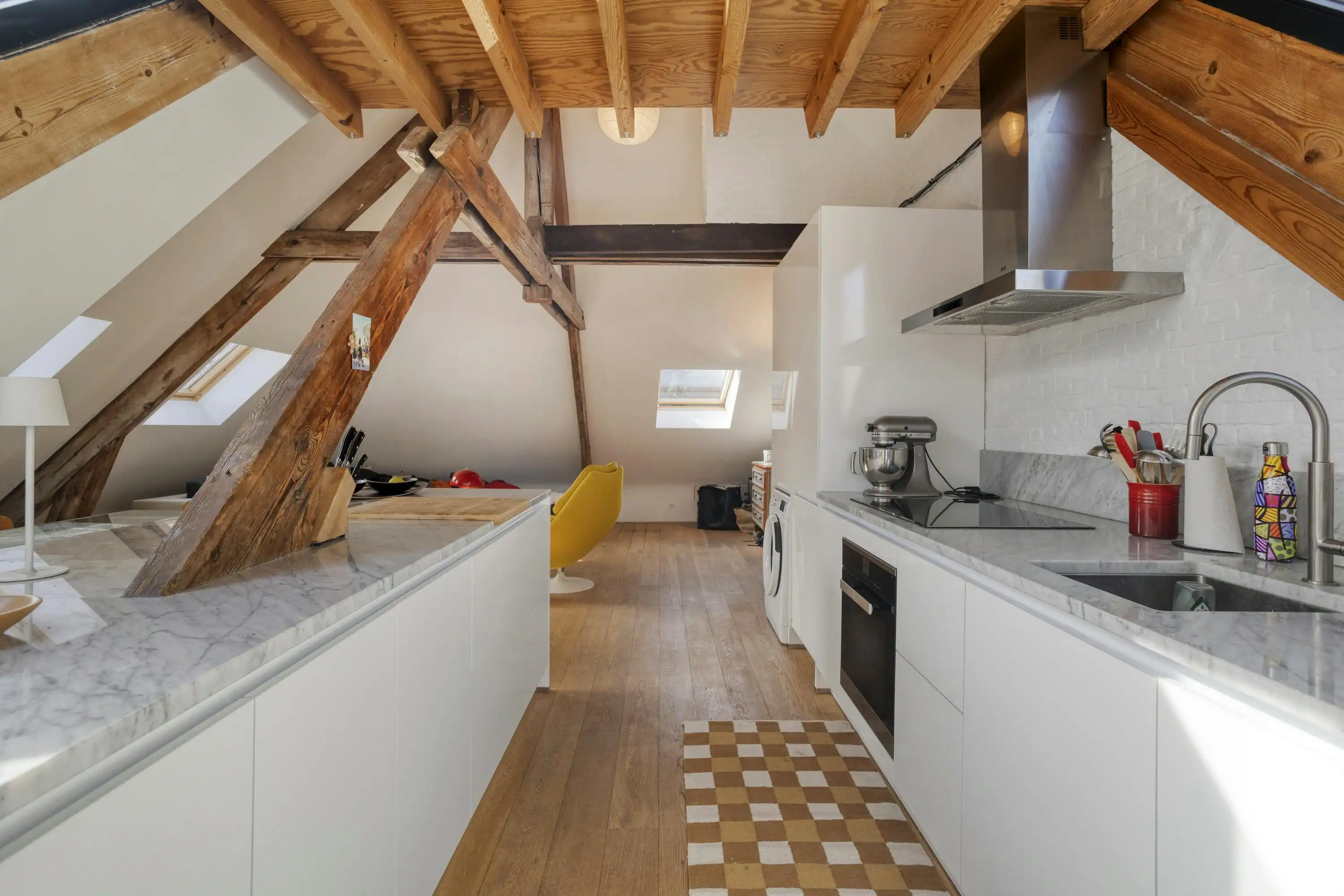 Uniek dakappartement met terras te koop in Antwerpen foto 14