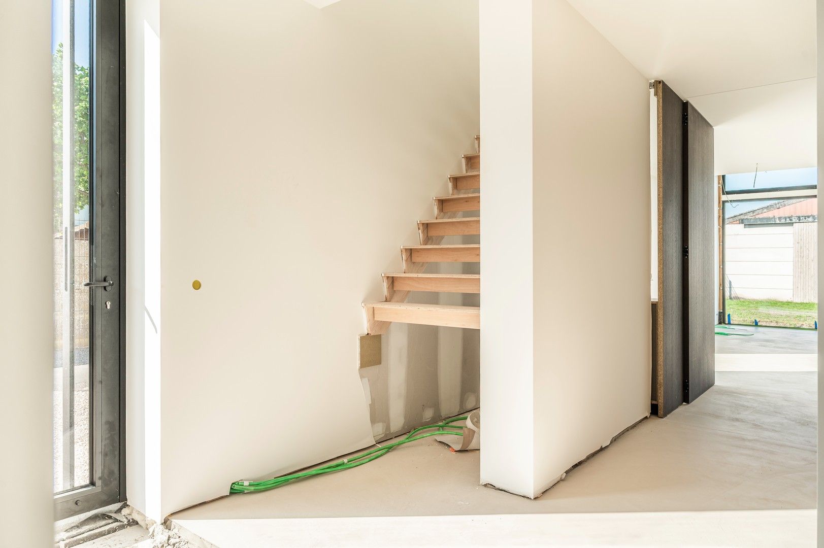 Moderne open bebouwing in oprichting met magazijn te Branst (Bornem) foto 8