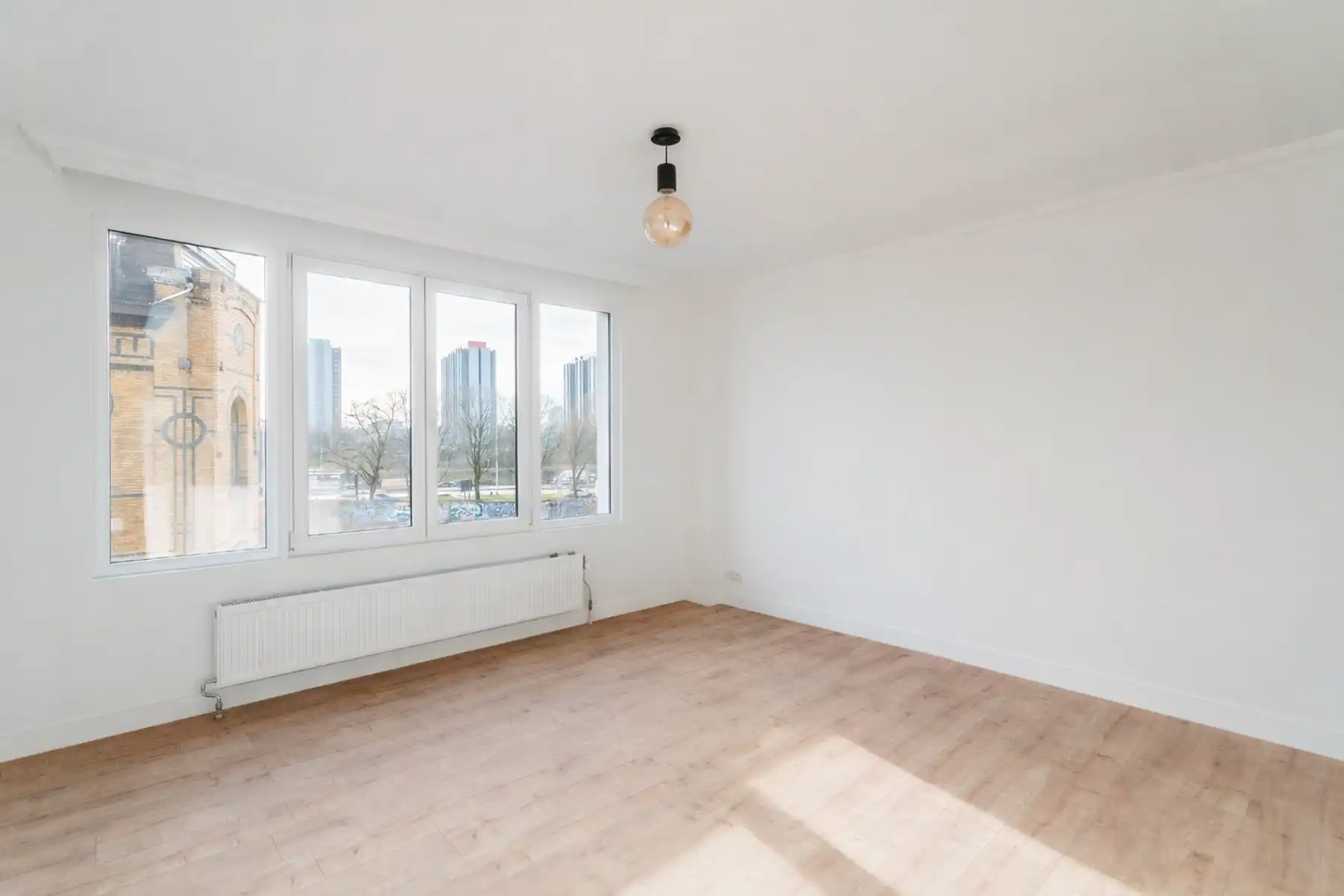 Bel-étage woning met inpandige garage nabij het Zuid foto 12