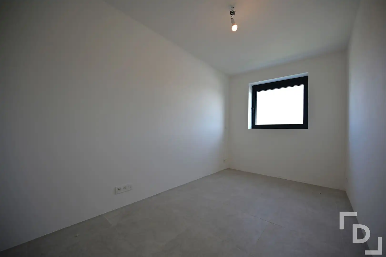 Nieuwbouw bel-etage met 4 slaapkamers en ruime tuin foto 10