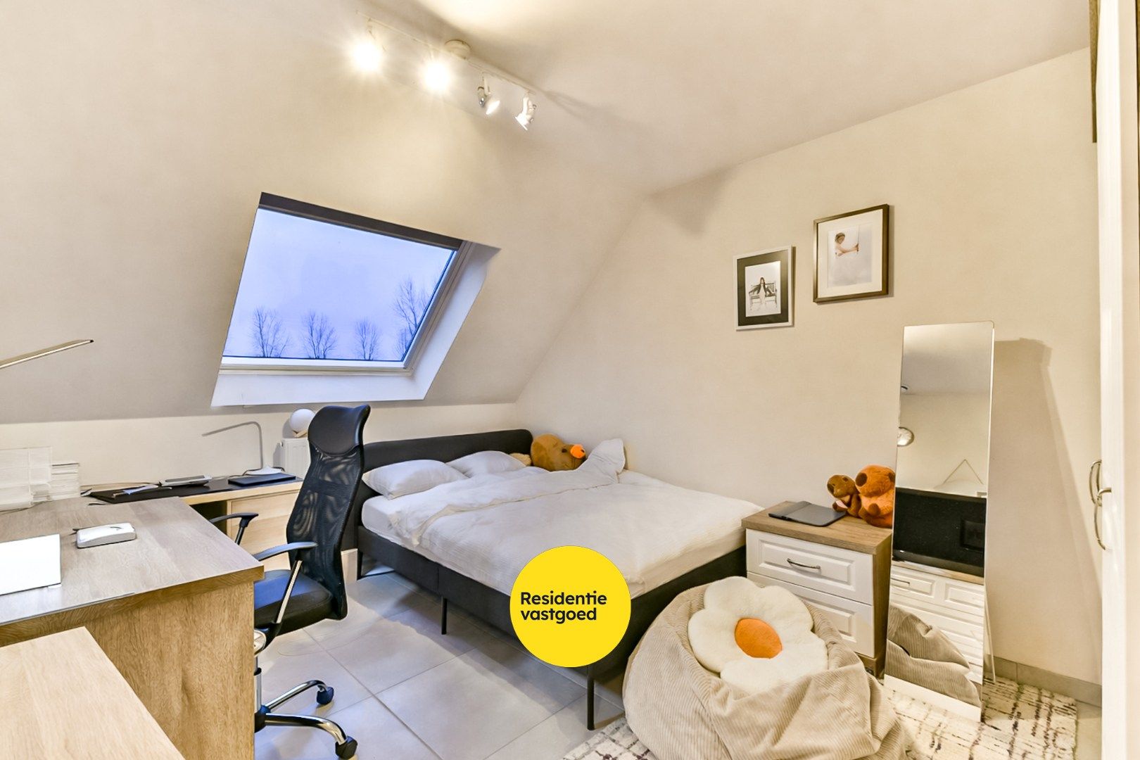 Recente gezinswoning foto 8