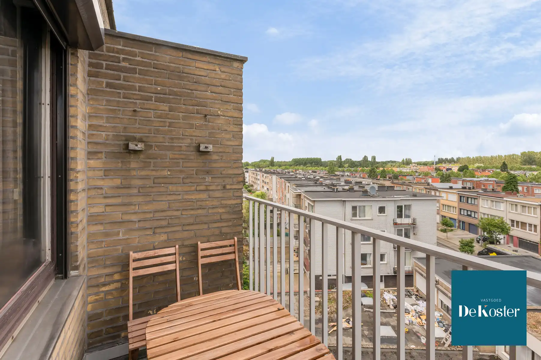 Instapklaar gerenoveerd appartement met 2 slaapkamers foto 12