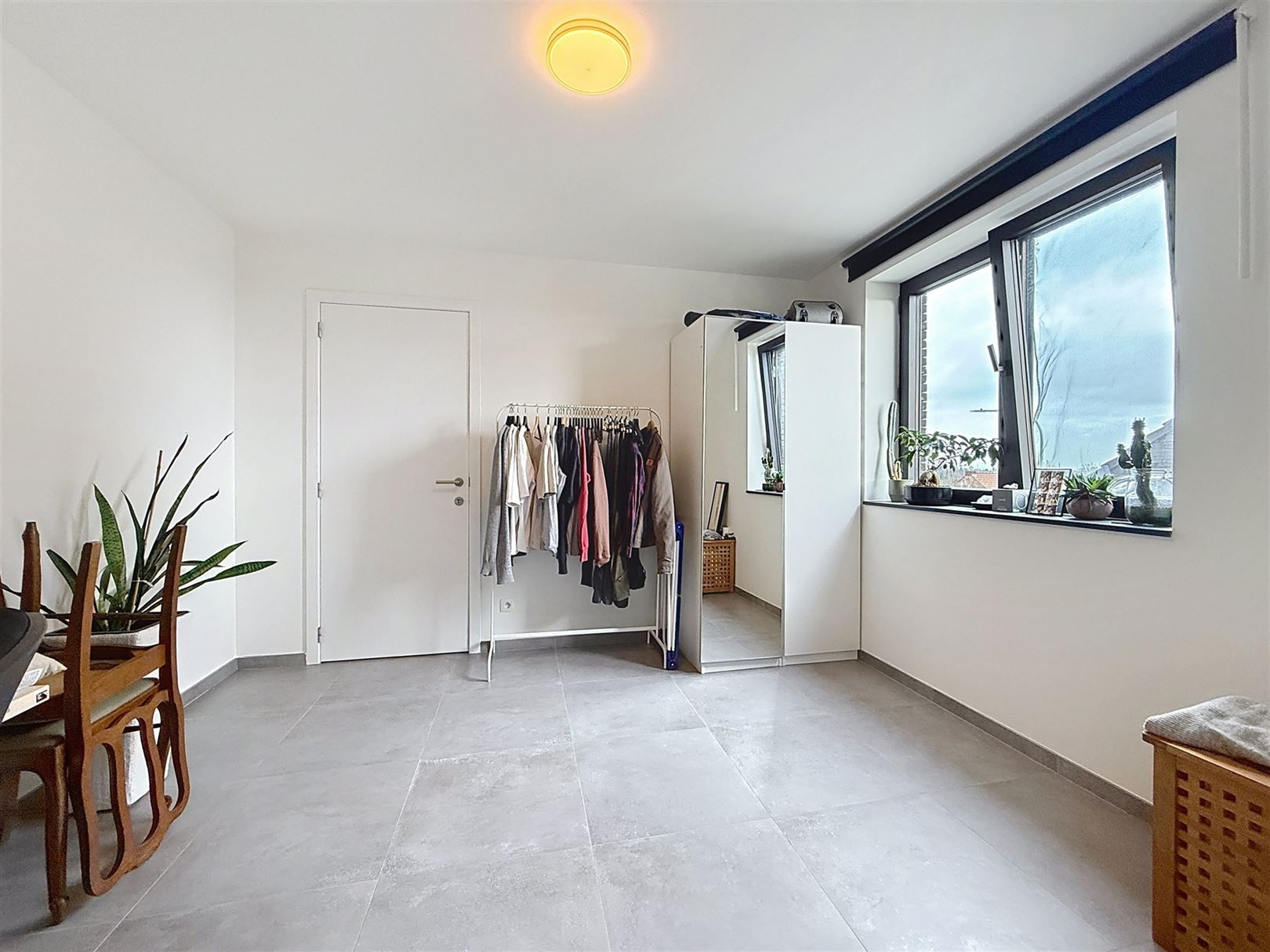 Moderne woning met 3 slpks, tuin, parking foto 24