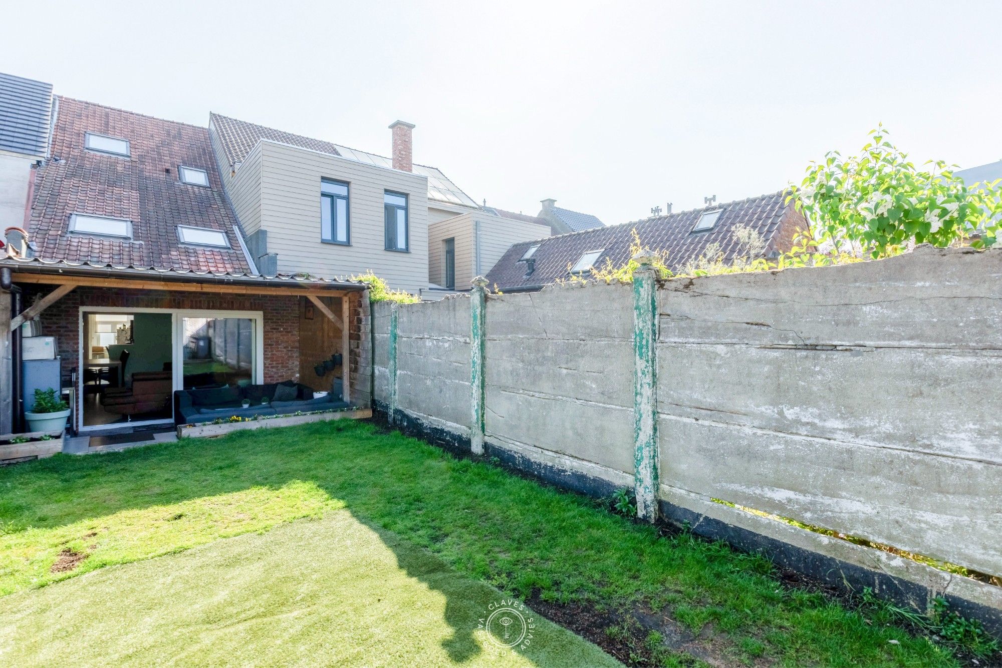 Instapklare rijwoning met vier slaapkamers en zonnige tuin foto 11