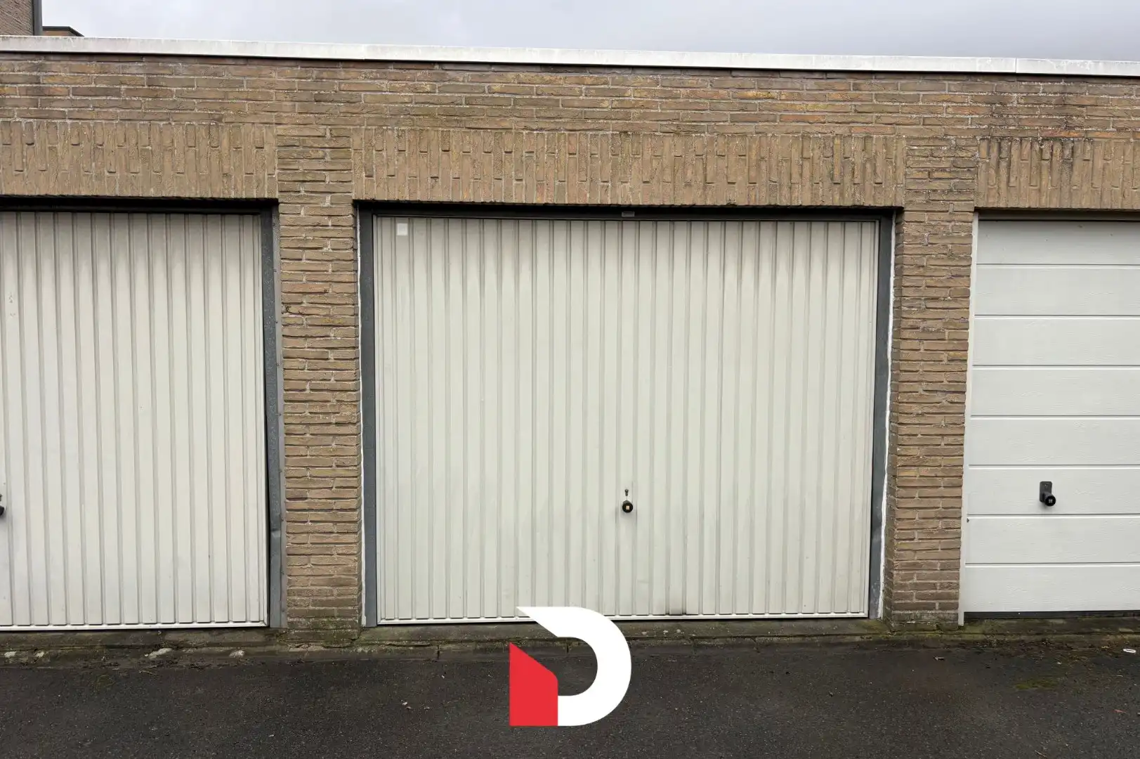 Lichtrijk gerenoveerd appartement, 3 slaapkamers en garagebox foto 15