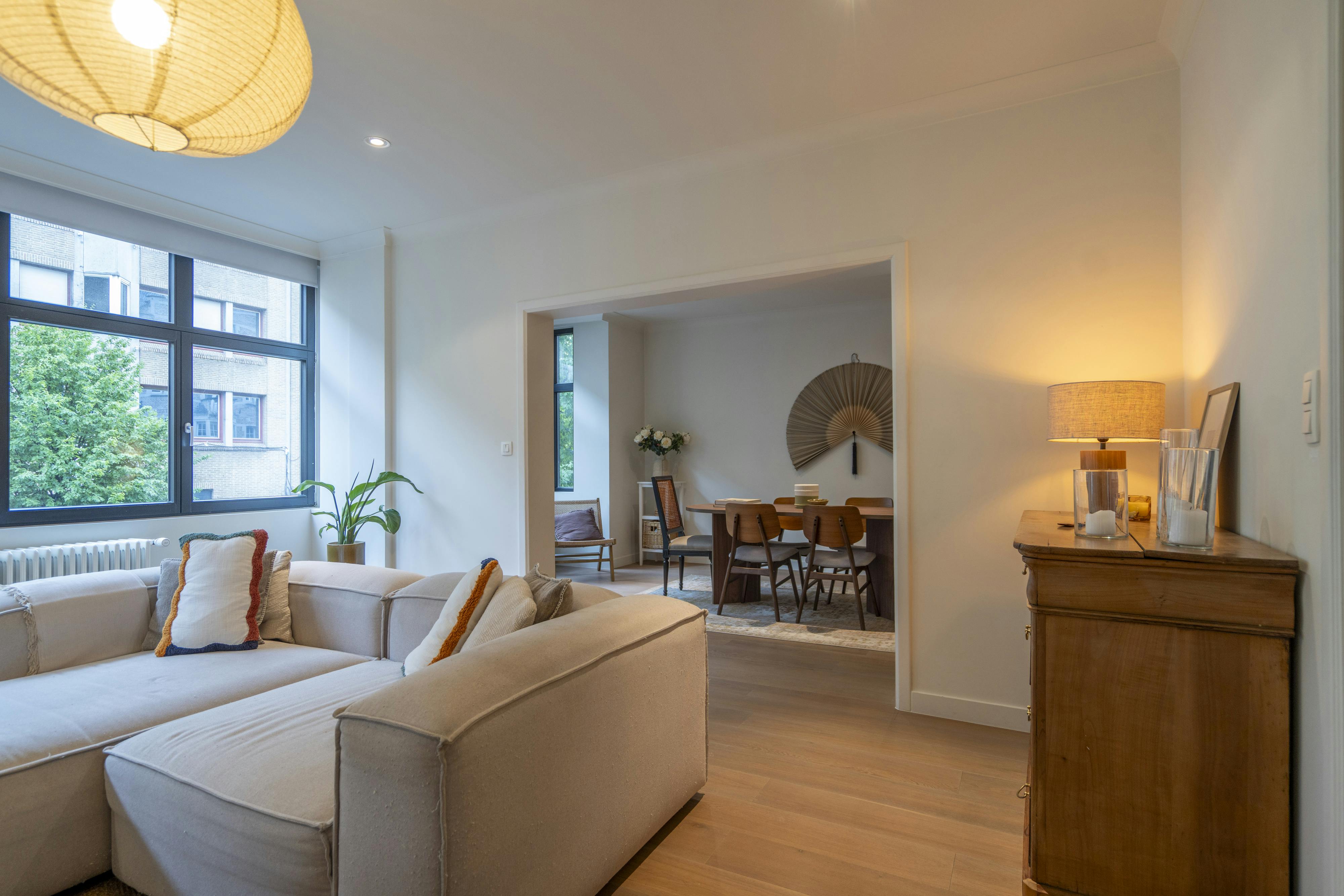 Verhuurd handelspand met appartementen te koop in Kortrijk (opbrengsteigendom) foto 4