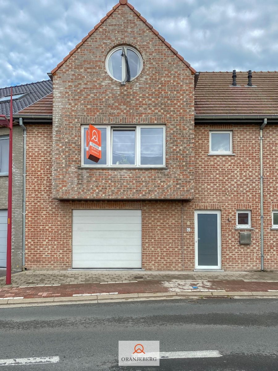 Lichtrijke bel-étage woning met garage en tuin te Lievegem - Waarschoot foto 23