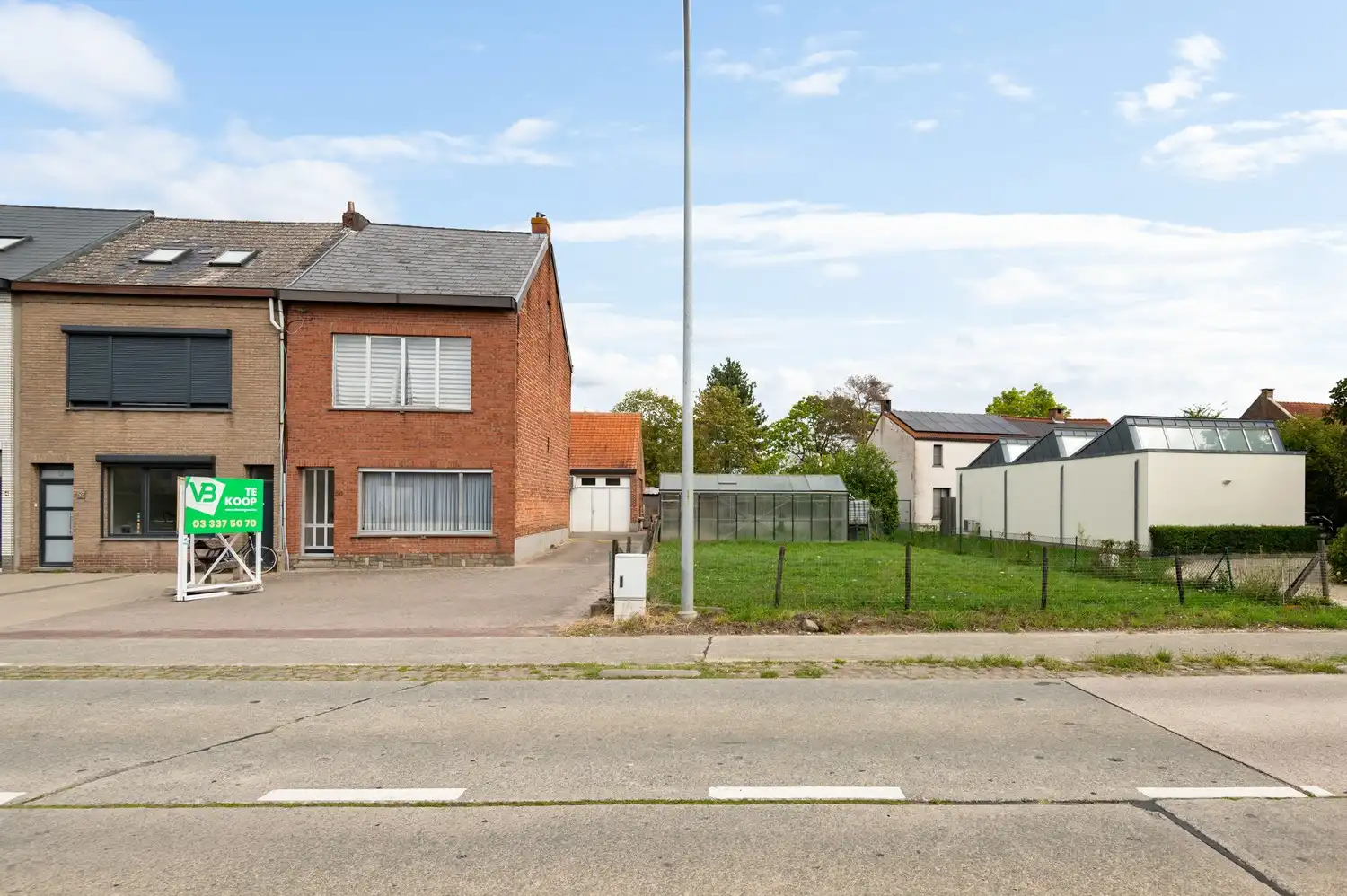 Totaal te renoveren halfopen bebouwing op goede locatie in Lier foto 26