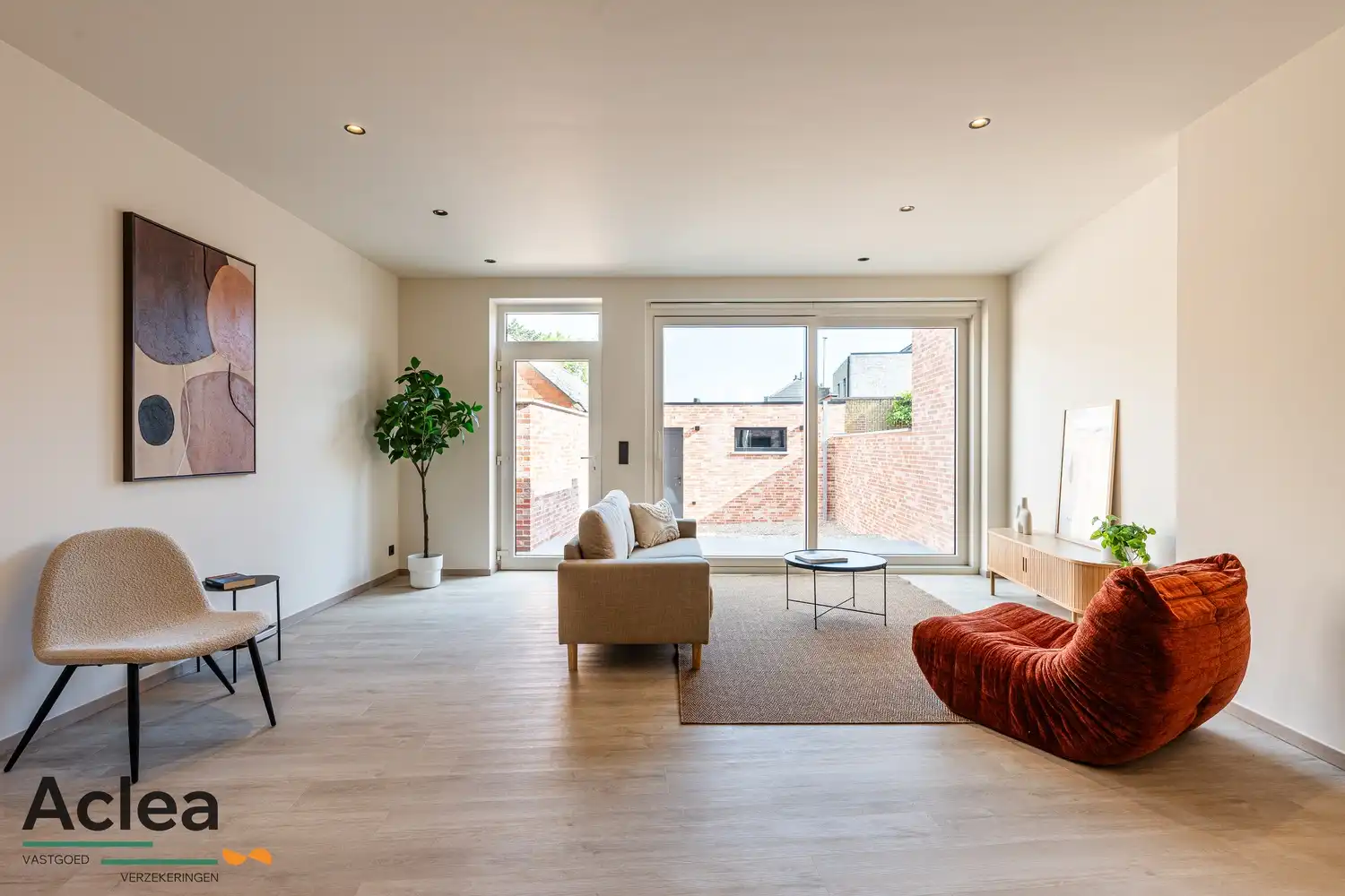 Ruime woning in het centrum van Kaprijke foto 6