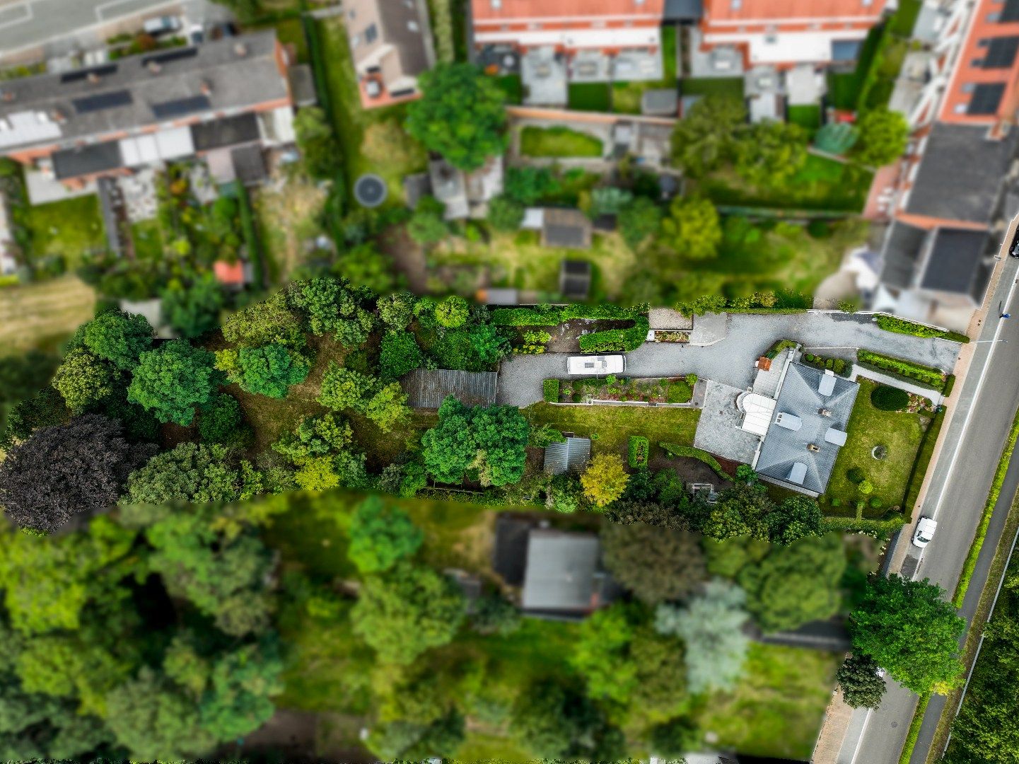 Woning met parktuin, aan het kanaal met opslagplaats van ca. 60m² foto 4