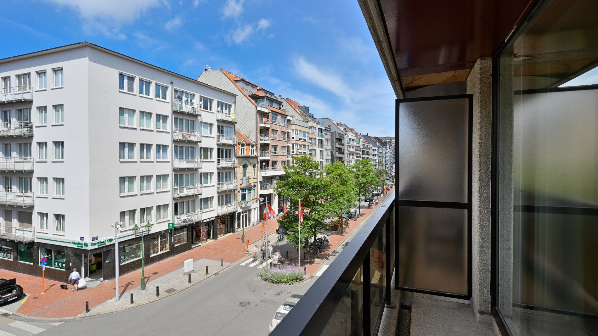 Subliem gerenoveerd appartement in centrum Knokke foto 11