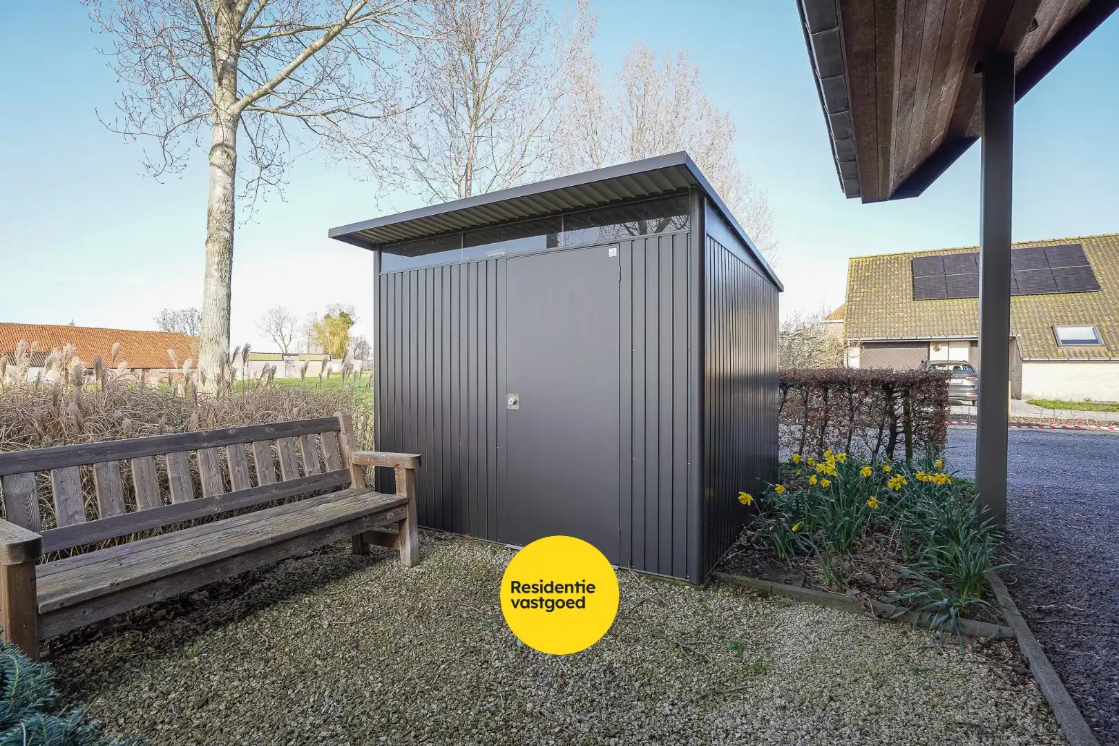 Ruime gezinswoning in doodlopende straat foto 25