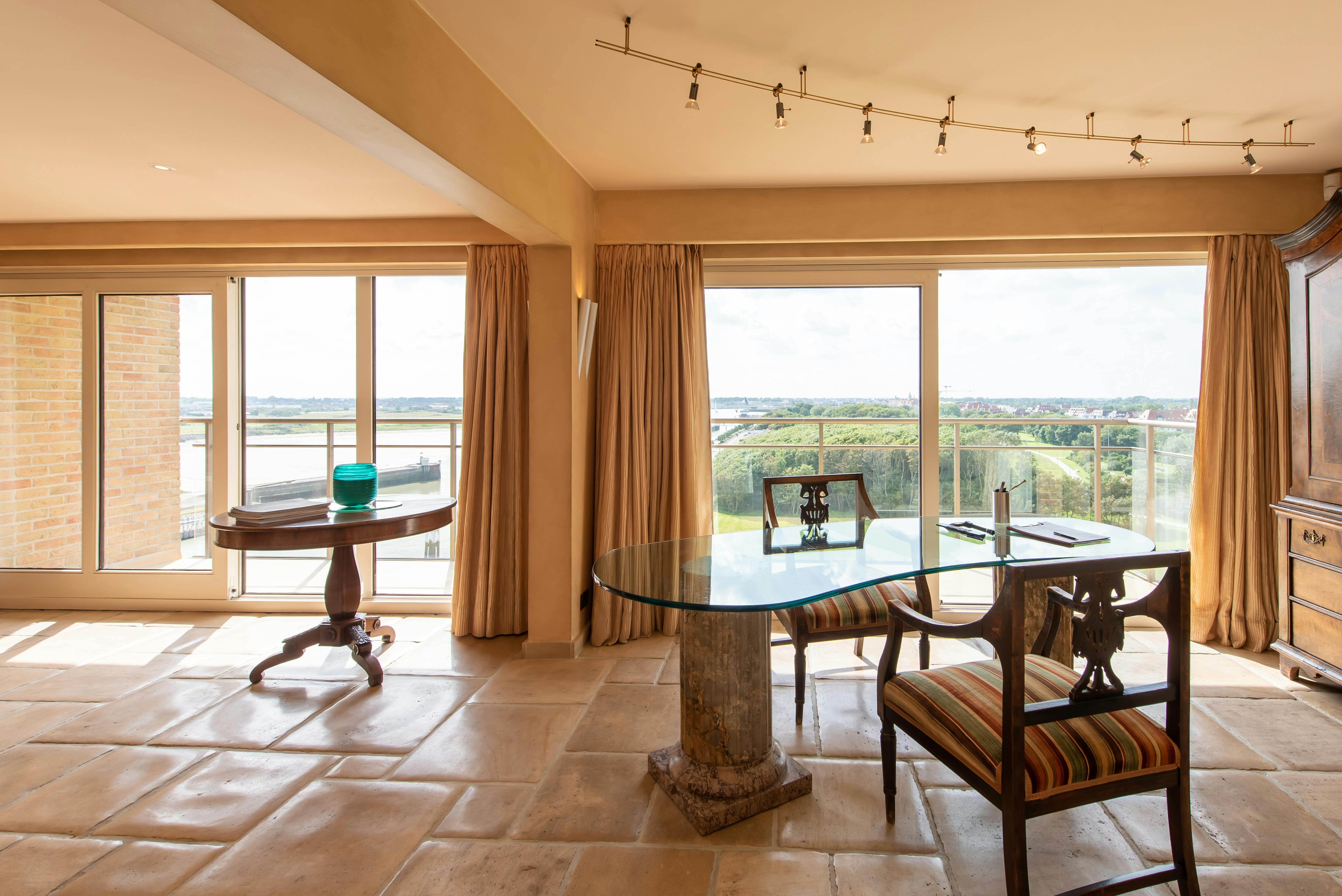 Exclusief appartement met prachtig zicht op de Havengeul en de zee! foto 22