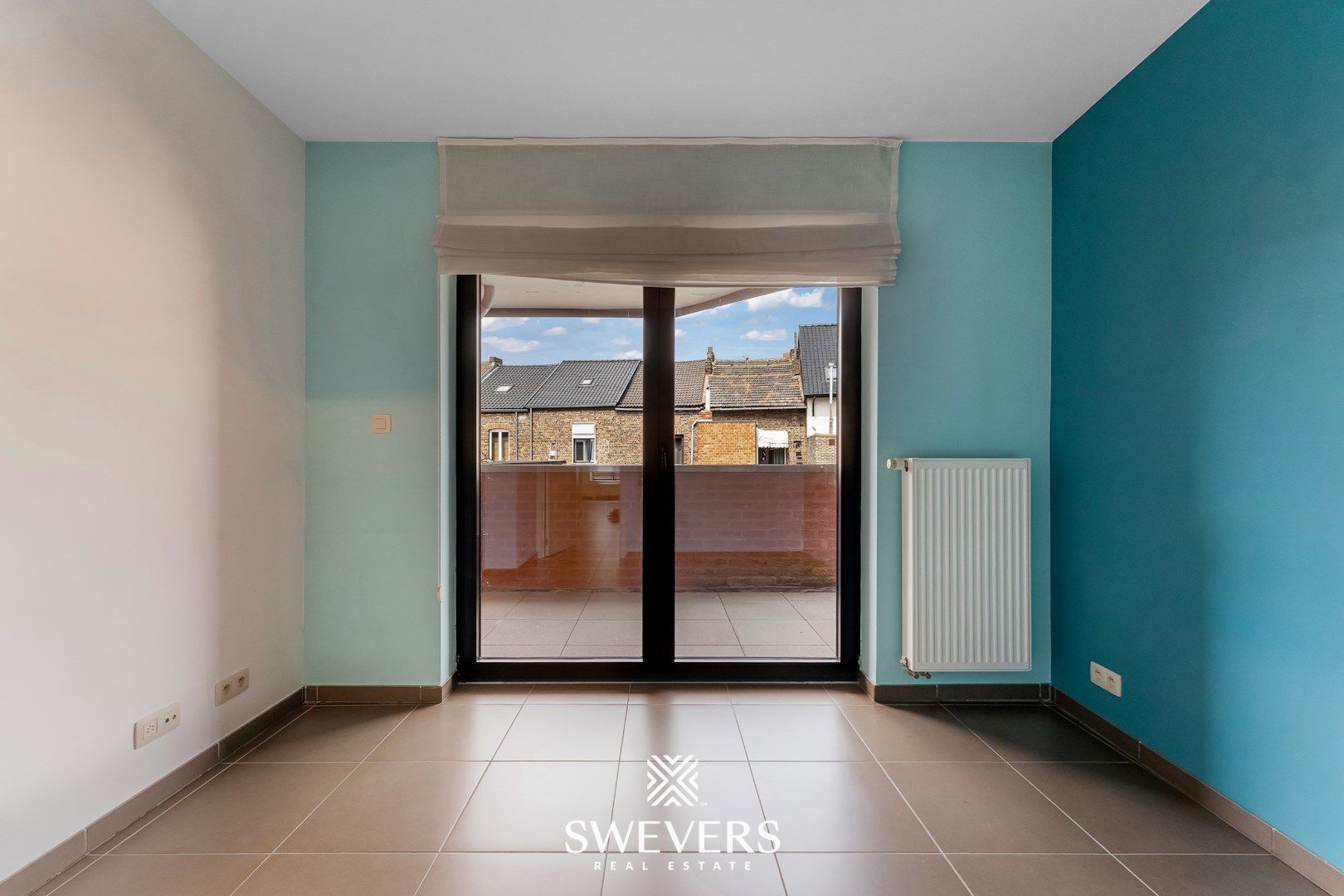 Praktisch appartement met terras in hartje Sint-Truiden foto 18