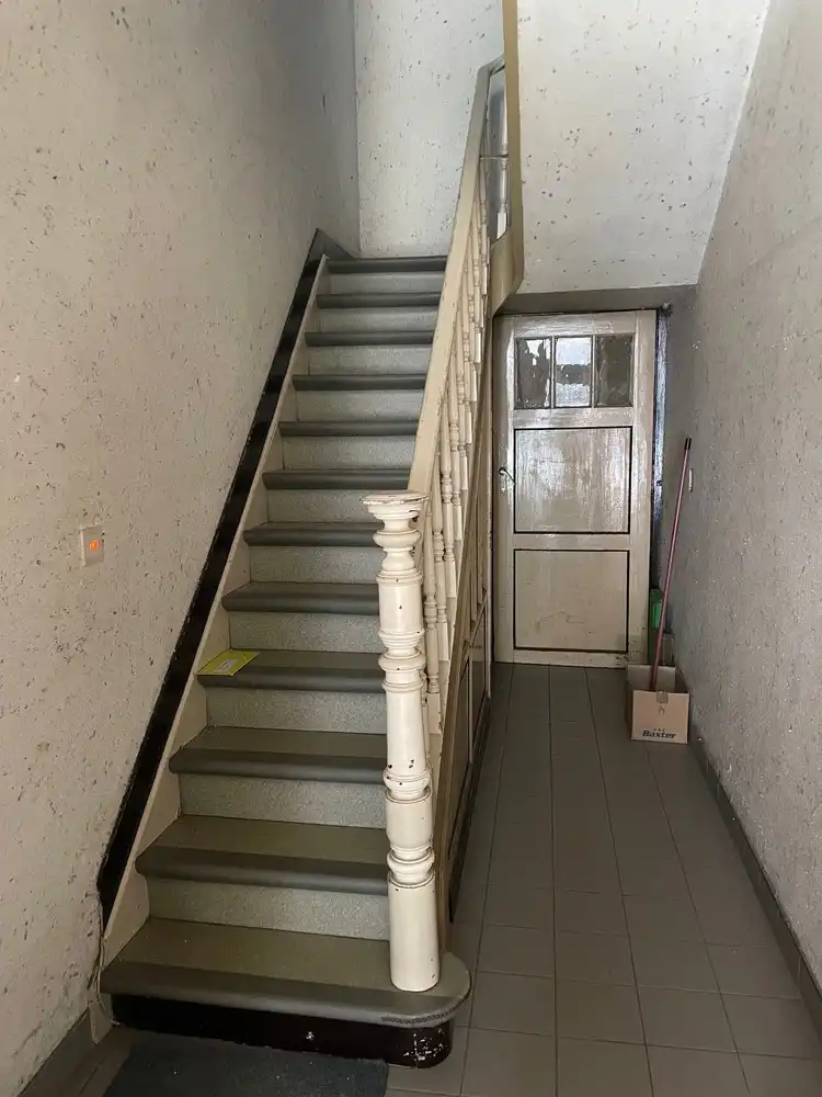 Woning met handelsruimte en 2 appartementen foto 7