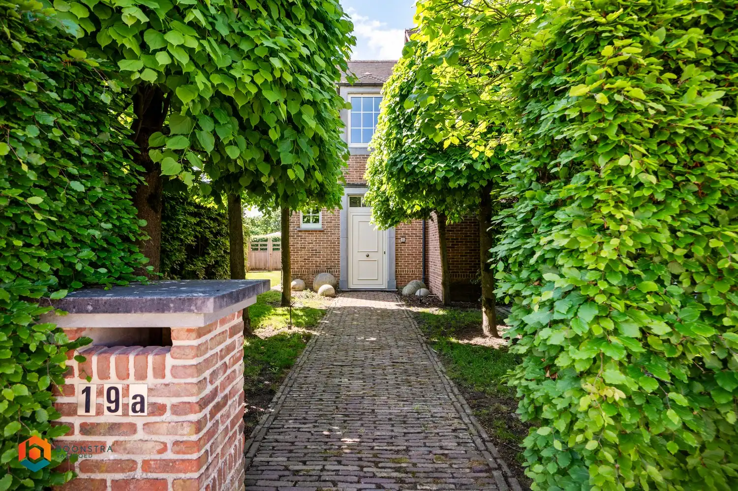 Landelijke woning met 6 slpkrs op ruim perceel te Putte foto 2