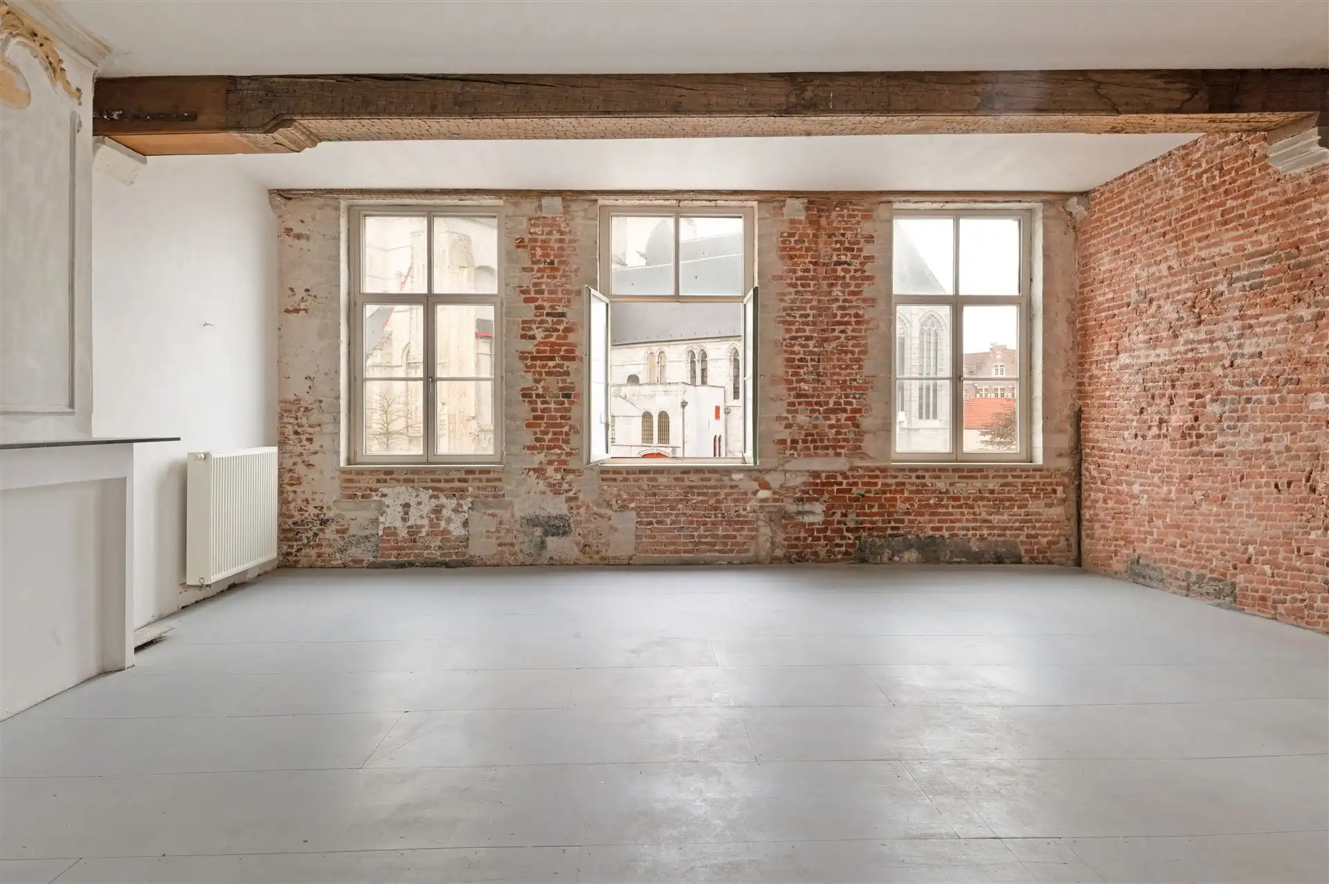 Historisch handelspand op de markt te Oudenaarde foto 4