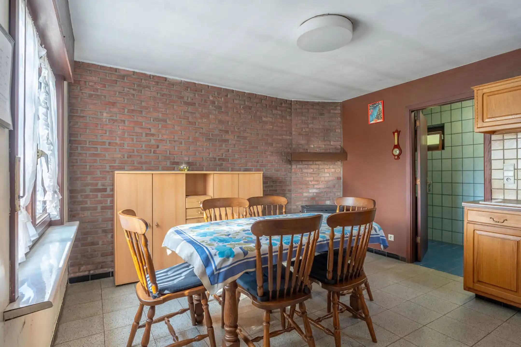 Te renoveren woning op een mooi en gunstig gelegen perceel van in totaal 6.449 m². foto 26