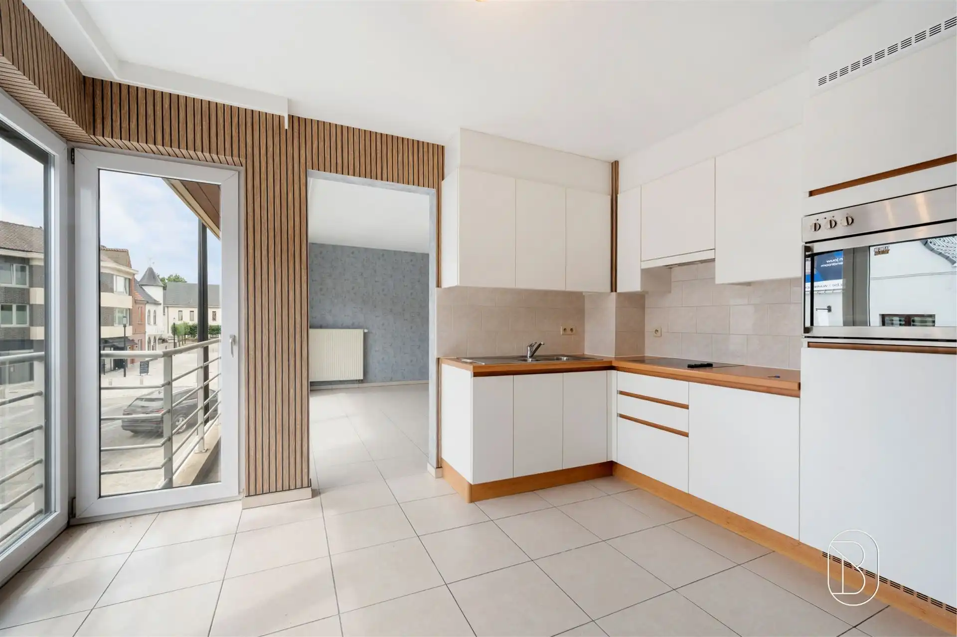 Ruim appartement met 2 slpk op topligging in Oostrozebeke foto 6