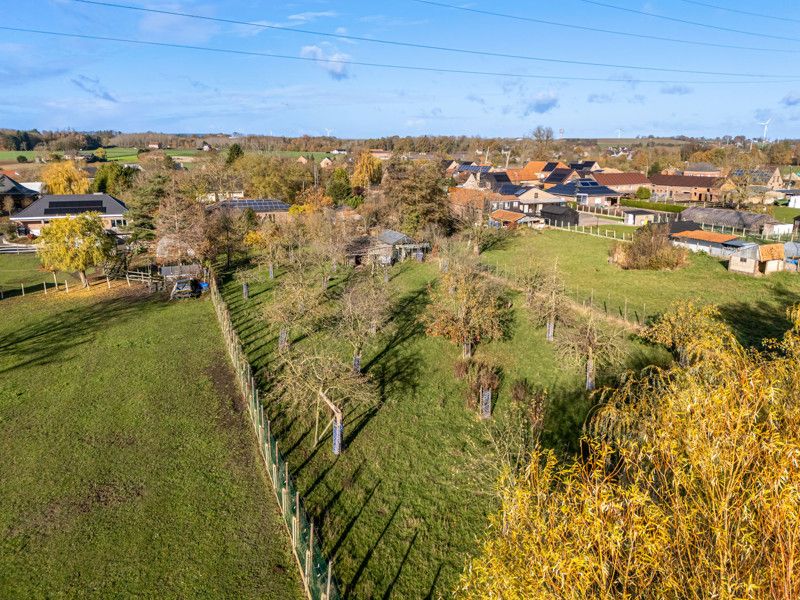 Statige villa op een perceel van 42are 70ca foto 4